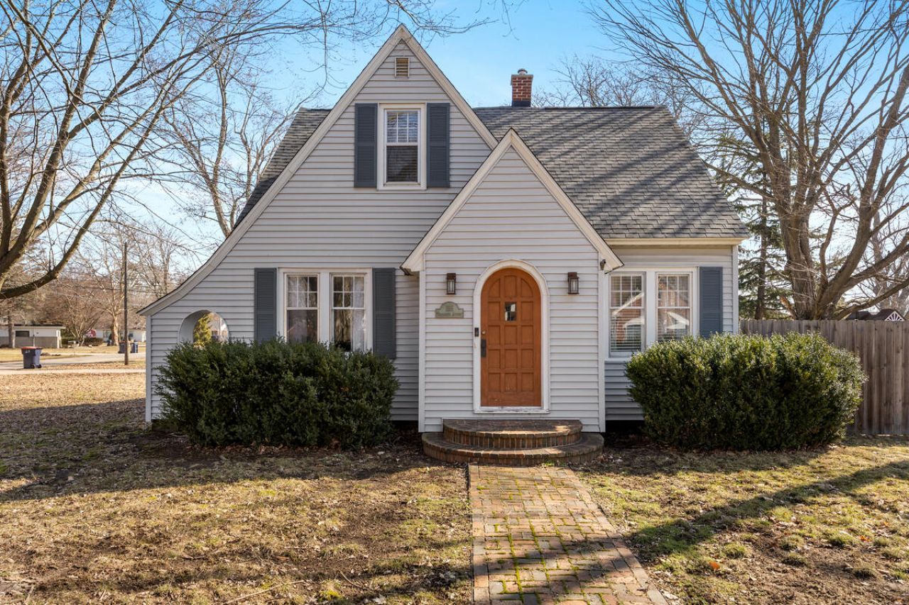 155 Dartmouth Avenue, Holland, MI 49423 Main Photo