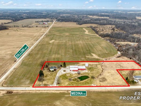 14940 Medina Road, Hudson, MI 49247