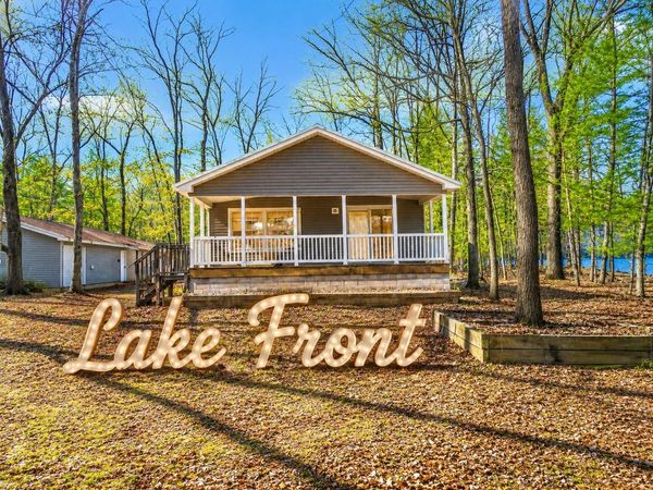 11000 N Wilvan Drive, Bitely, MI 49309