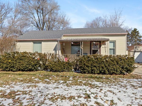 311 E Grant Street, Sheridan, MI 48884
