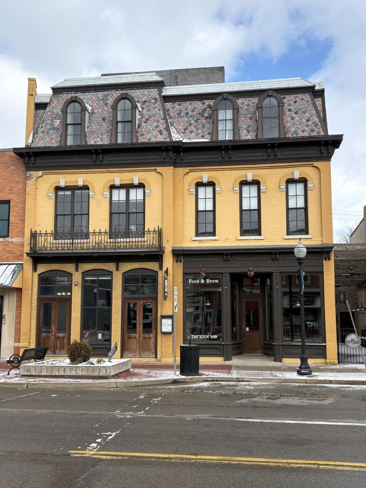 109 E Grand River Avenue, Williamston, MI 48895 Main Photo