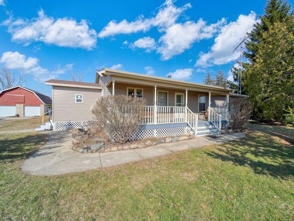 18598 Bradstreet Road, Hudson, MI 49247