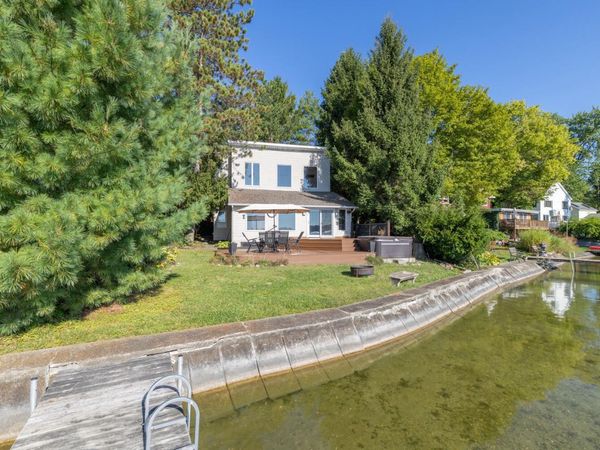 24199 N Shore Drive, Edwardsburg, MI 49112