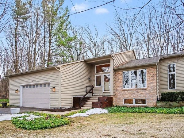1410 Windy Ridge SE, Ada, MI 49301