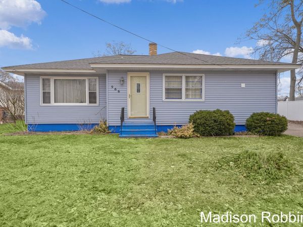 966 Roberts Street, Muskegon, MI 49442