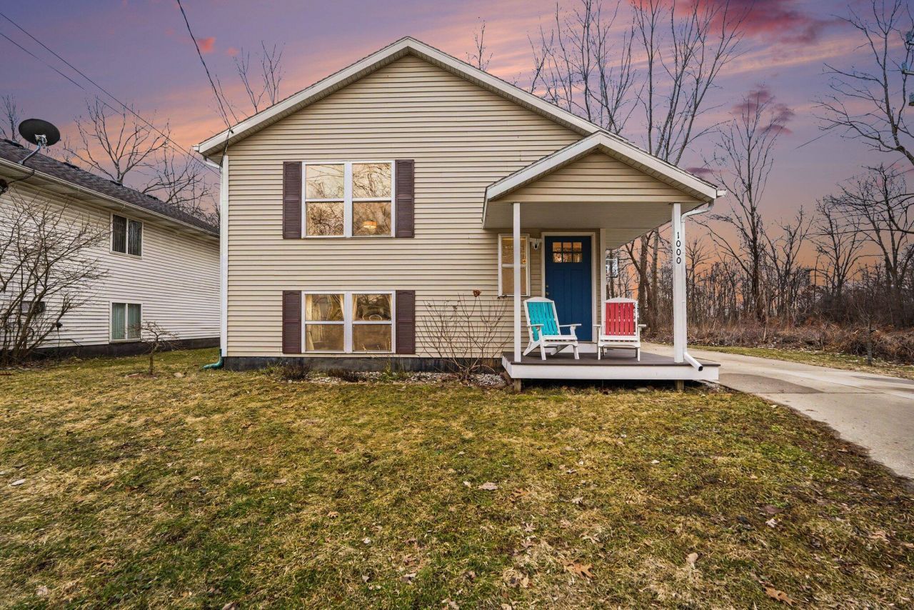 1000 Eton Street Sw, Grand Rapids, MI 49503 Main Photo