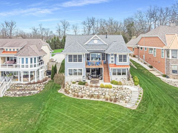 68458 Waterfront Drive, Edwardsburg, MI 49112