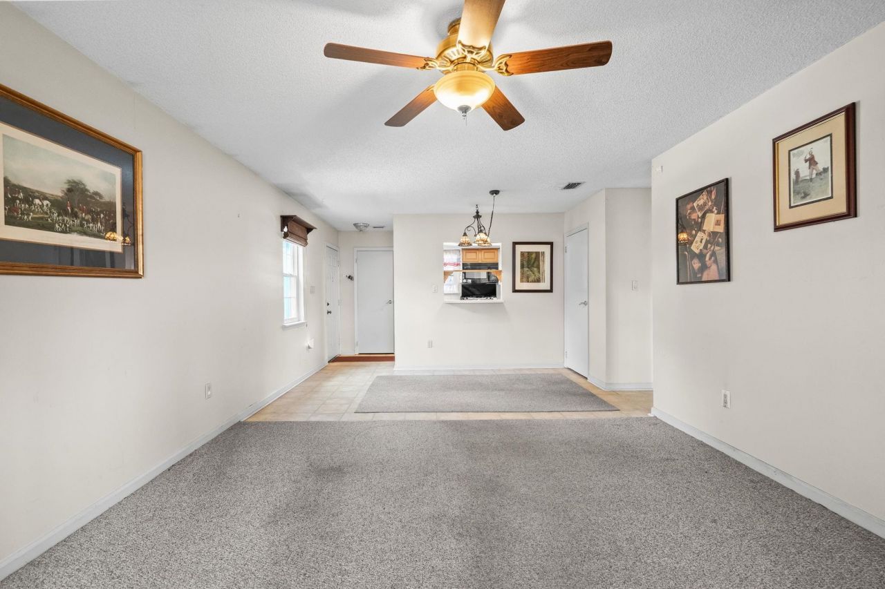 6805 Creekwatch Rd. Photo 7