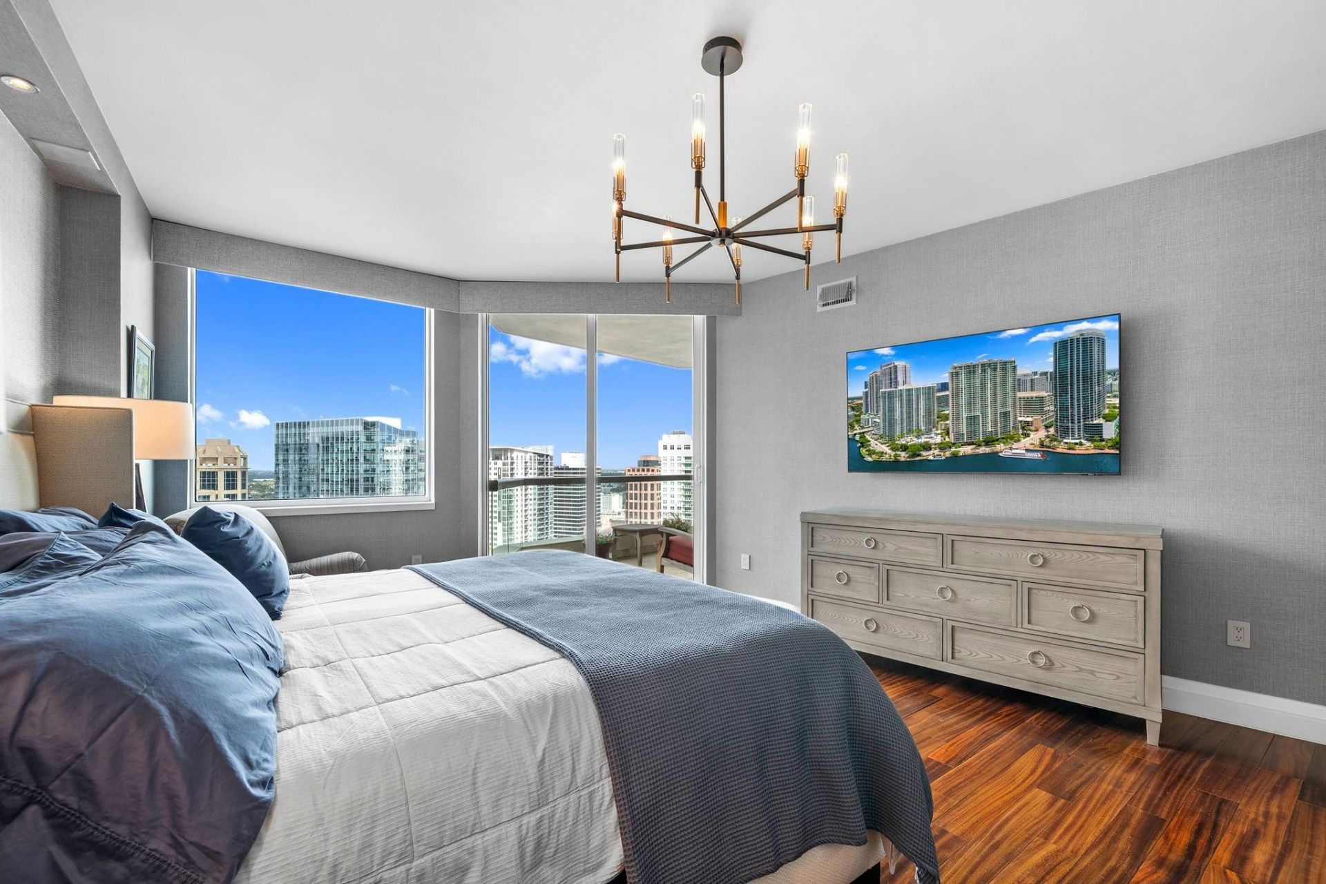 411 N New River Drive E, Unit 2903, Fort Lauderdale, FL 33301 Photo