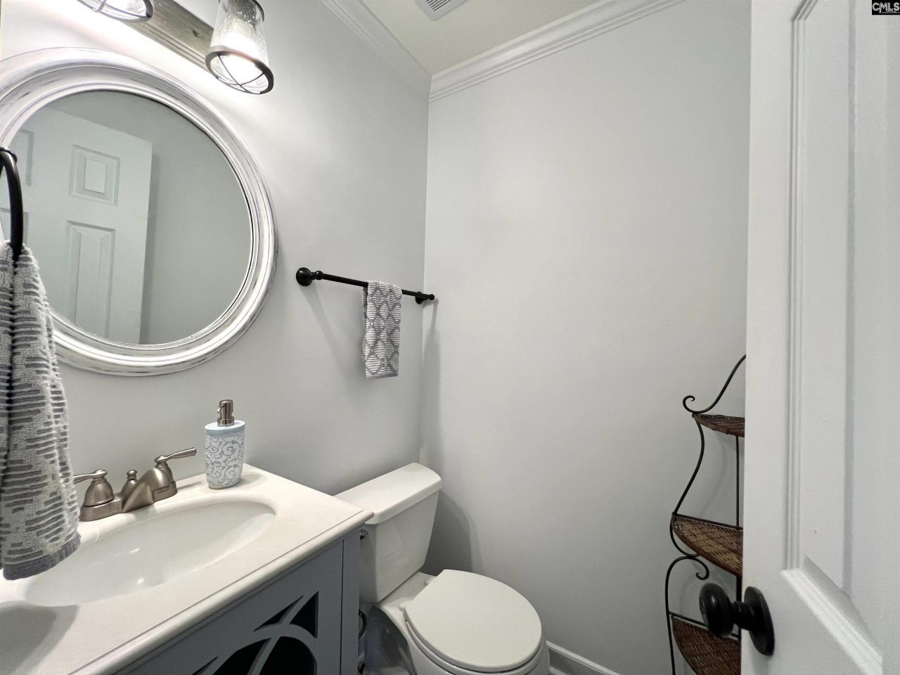 117 Fire Thorn Lane  Photo 19