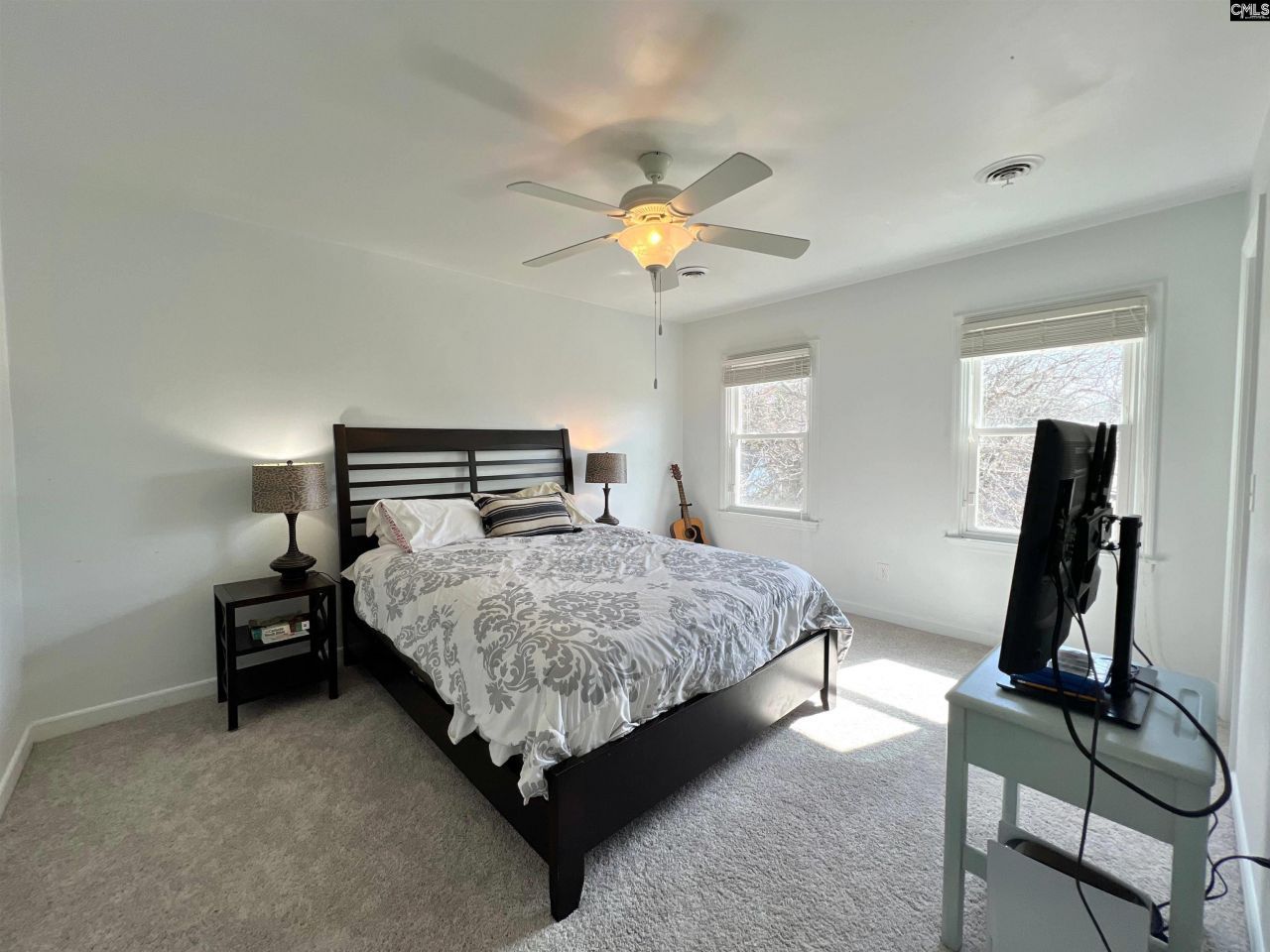 117 Fire Thorn Lane  Photo 47