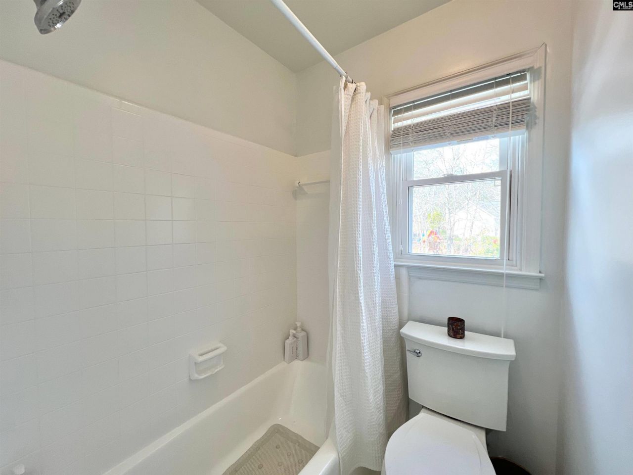 117 Fire Thorn Lane  Photo 54