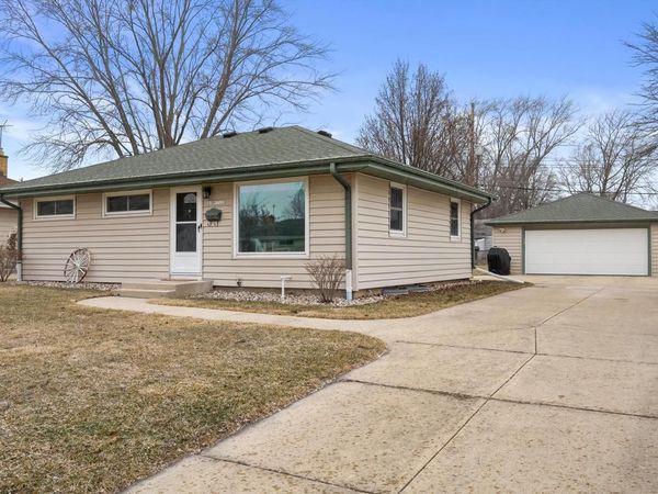 N85W17120 Ann AVENUE, Menomonee Falls, WI 53051