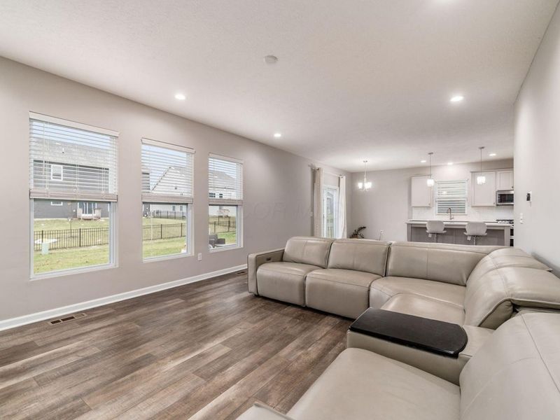 716 Holbrook Drive, Sunbury, OH 43074 Photo 12