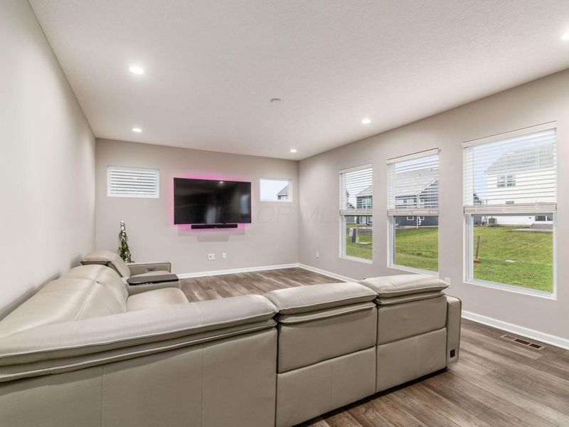 716 Holbrook Drive, Sunbury, OH 43074 Photo 9