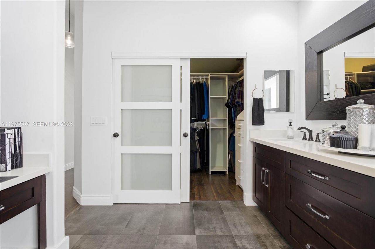 2931 SW 187th Ter, Miramar, FL 33029 Photo