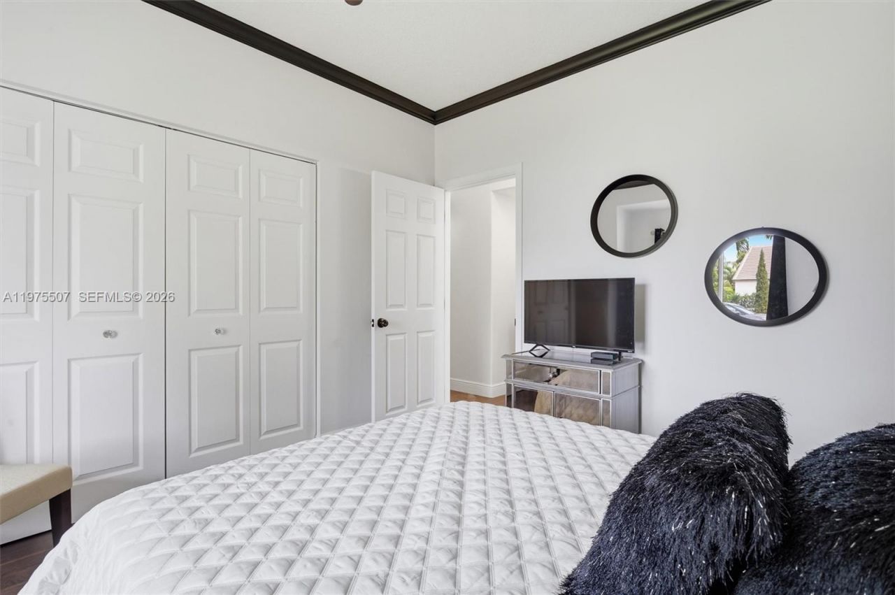 2931 SW 187th Ter, Miramar, FL 33029 Photo