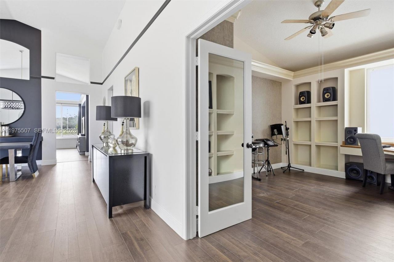 2931 SW 187th Ter, Miramar, FL 33029 Photo