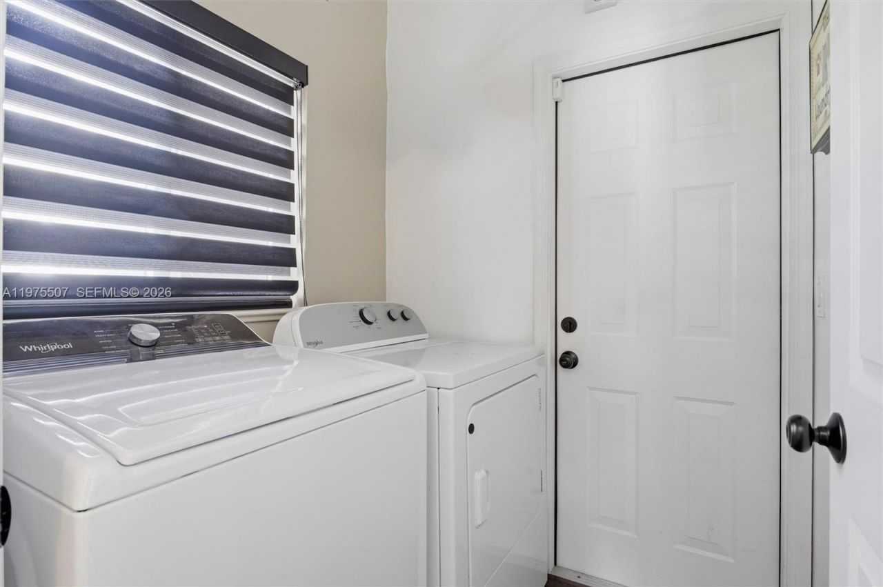 2931 SW 187th Ter, Miramar, FL 33029 Photo