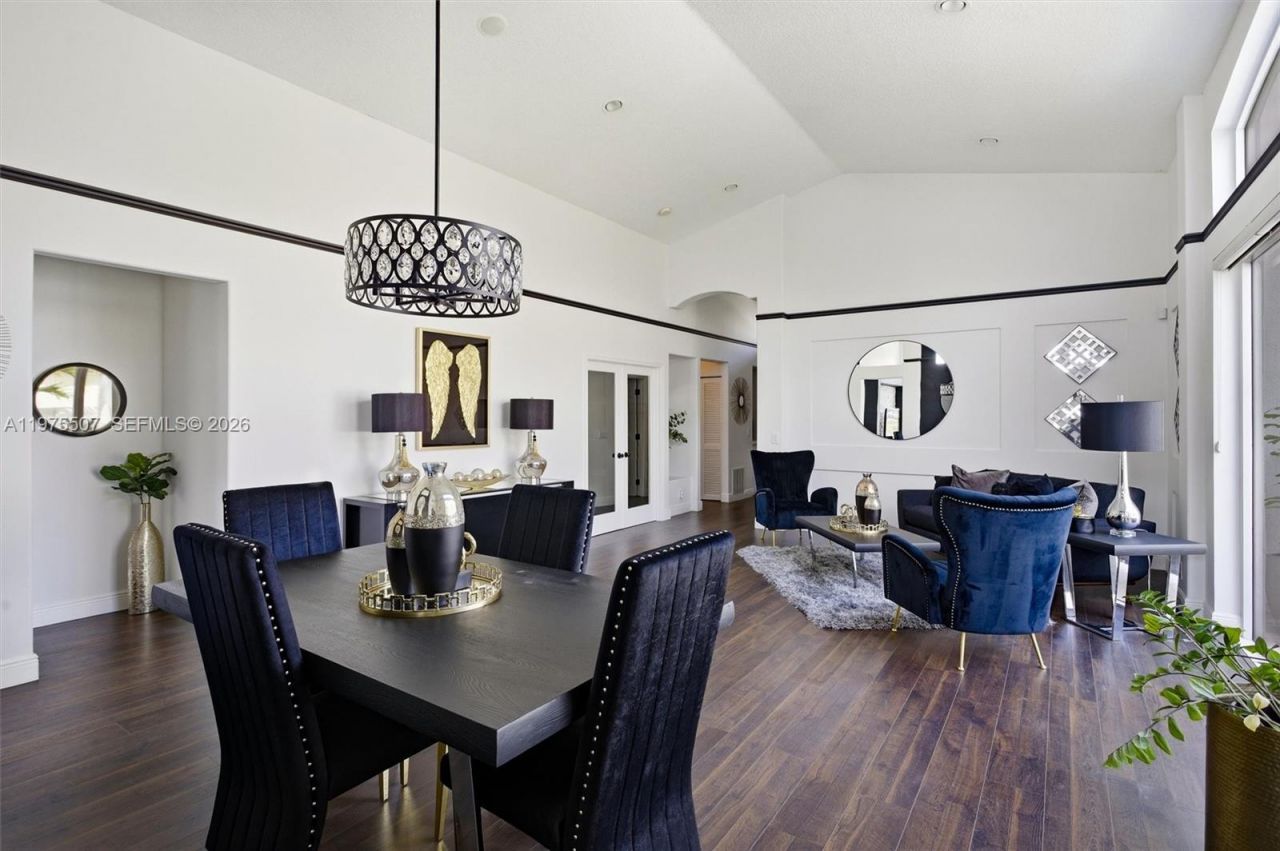 2931 SW 187th Ter, Miramar, FL 33029 Photo