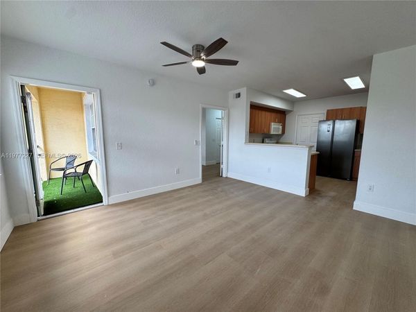 201 Belmont Ln, Unit 201, North Lauderdale, FL 33068