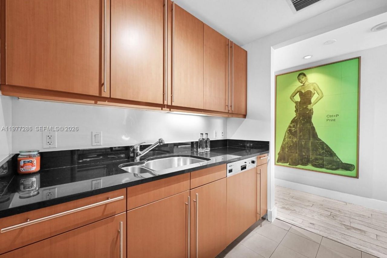 1435 Brickell Ave , Unit 3401, Miami, FL 33131 Photo