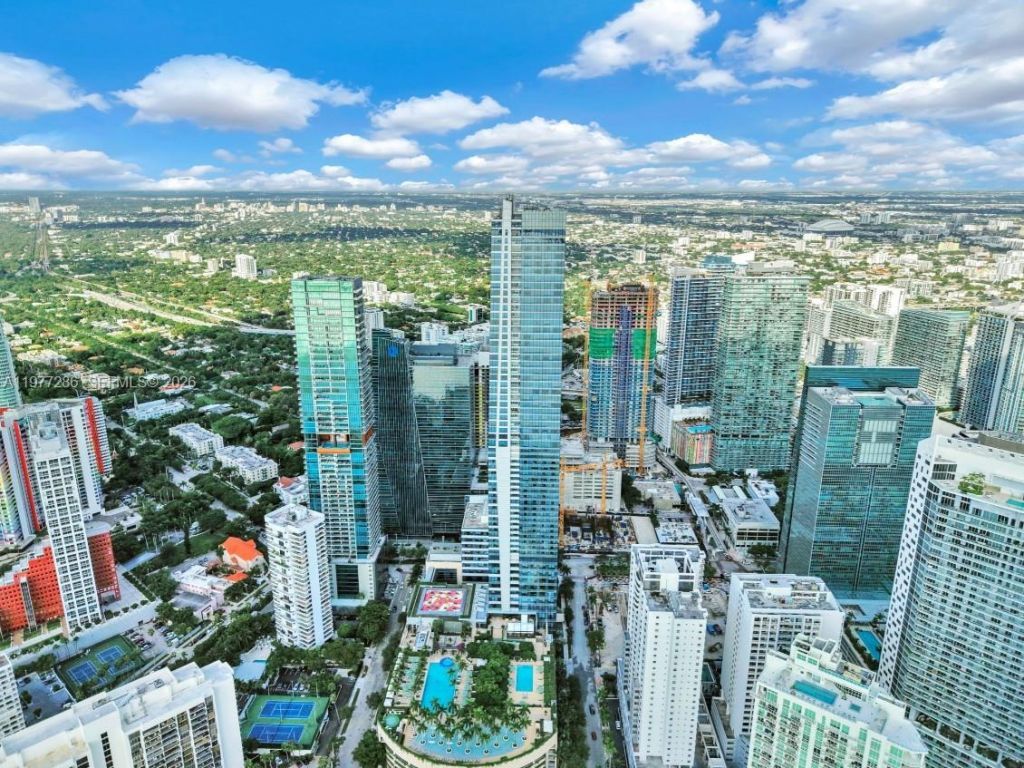 1435 Brickell Ave , Unit 3401, Miami, FL 33131 Photo