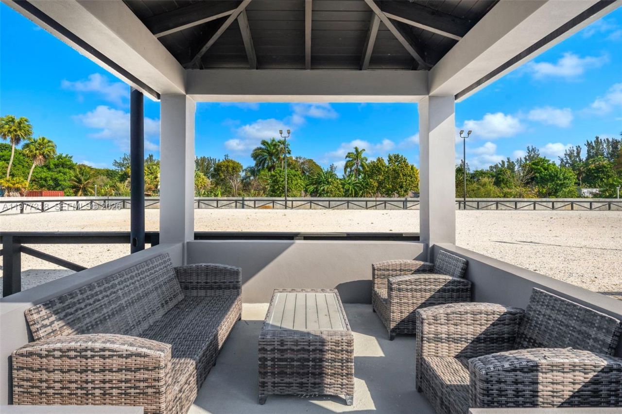 2625 SW 148th Ave, Davie, FL 33331 Photo