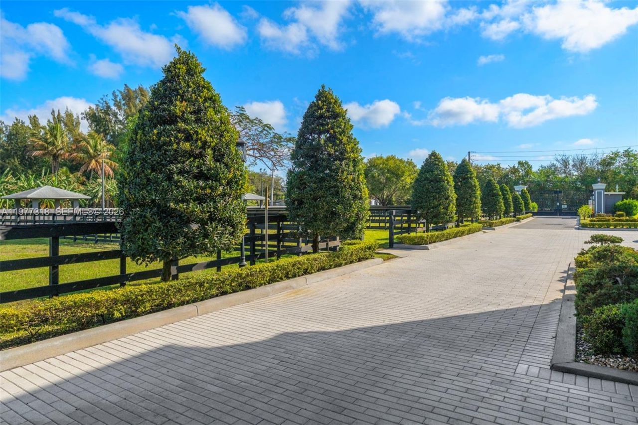 2625 SW 148th Ave, Davie, FL 33331 Photo