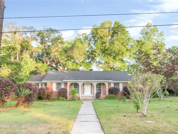 1017 Hillcrest Lane, Mobile, AL 36693
