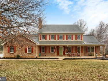 1854 W LISBURN ROAD, CARLISLE, PA 17015