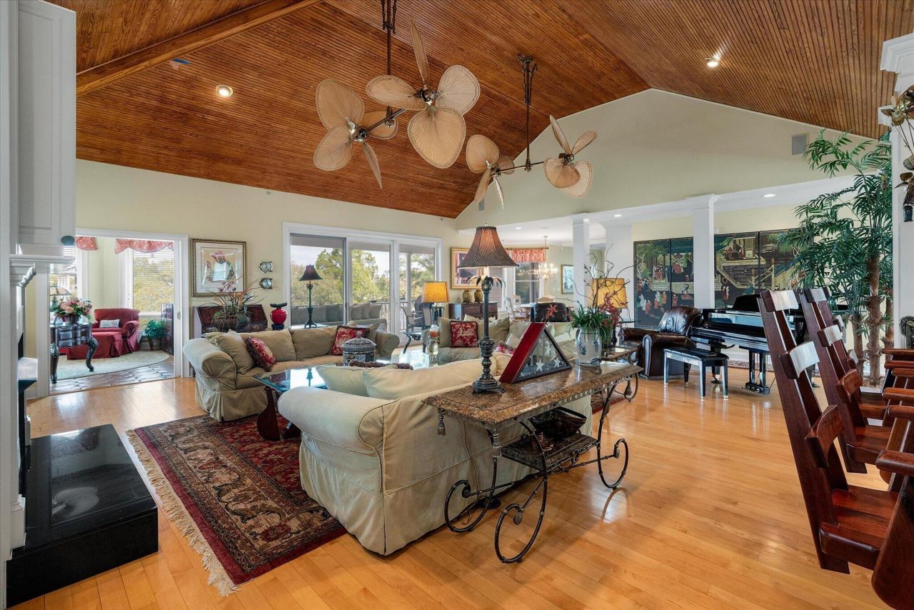 27 Waterway Island Drive Photo 14