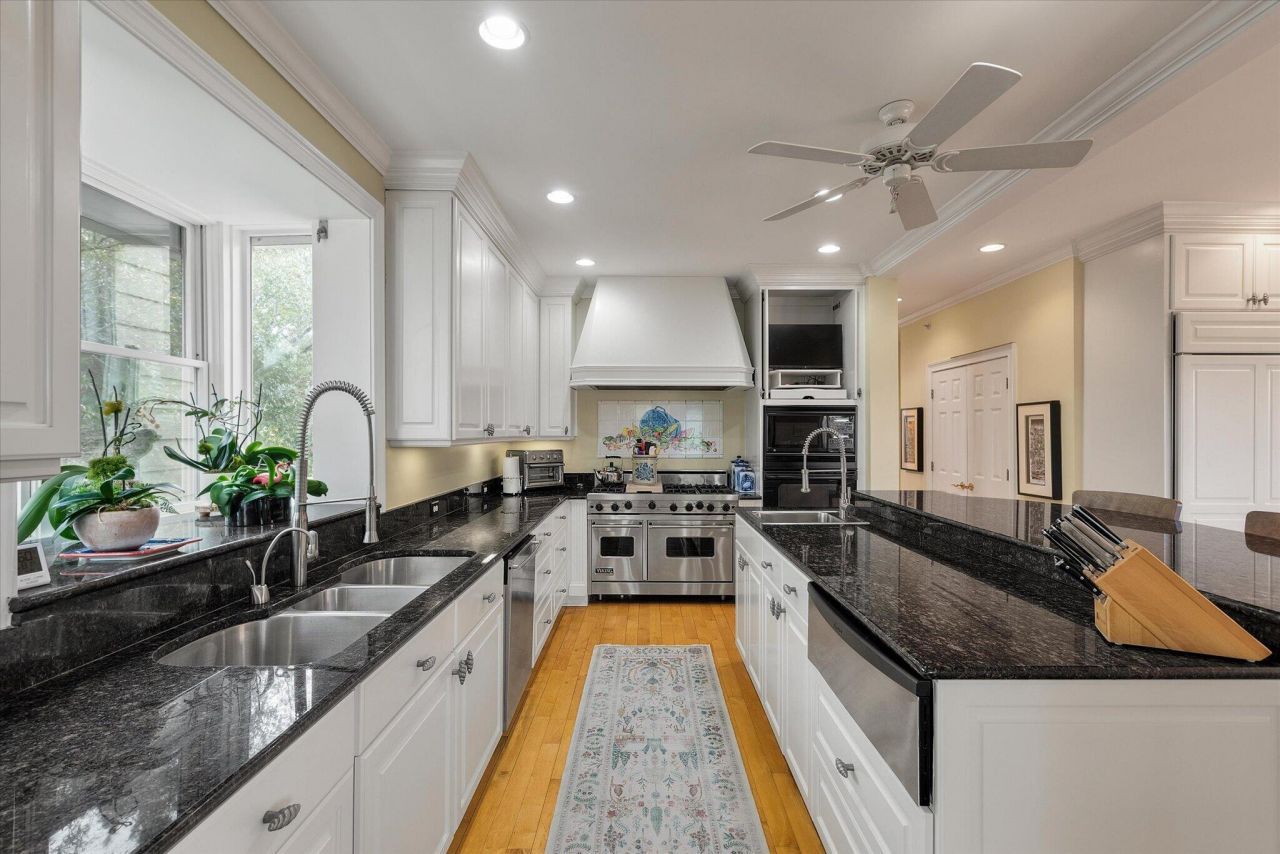 27 Waterway Island Drive Photo 22