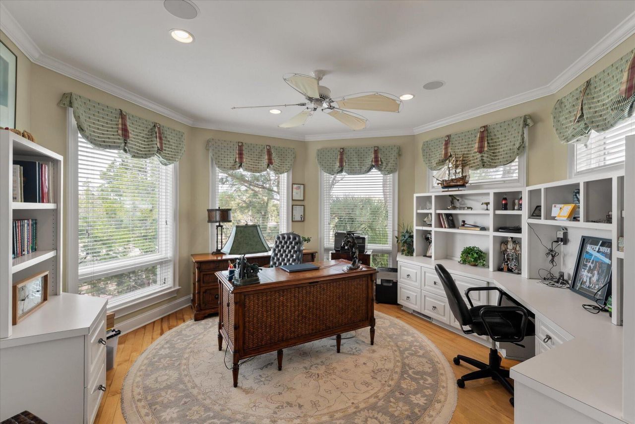 27 Waterway Island Drive Photo 24