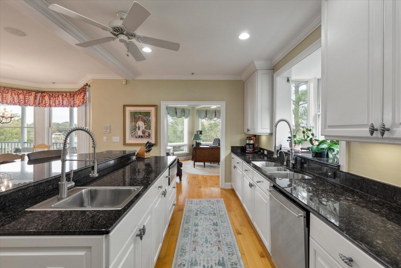 27 Waterway Island Drive Photo 25