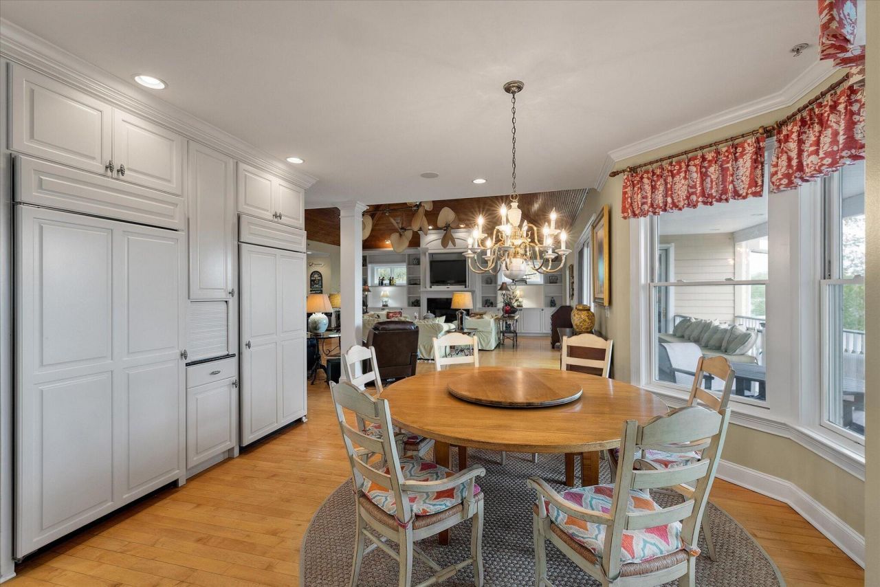 27 Waterway Island Drive Photo 26