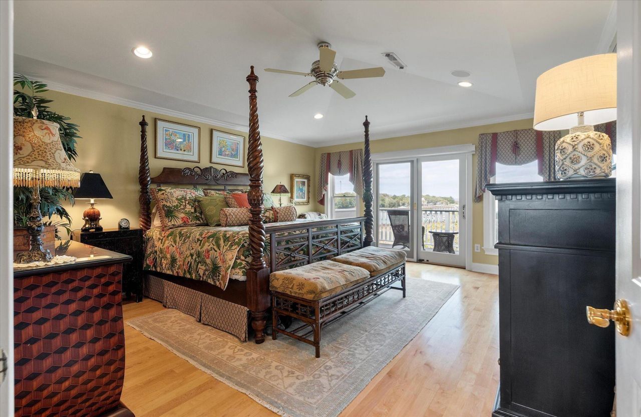 27 Waterway Island Drive Photo 30