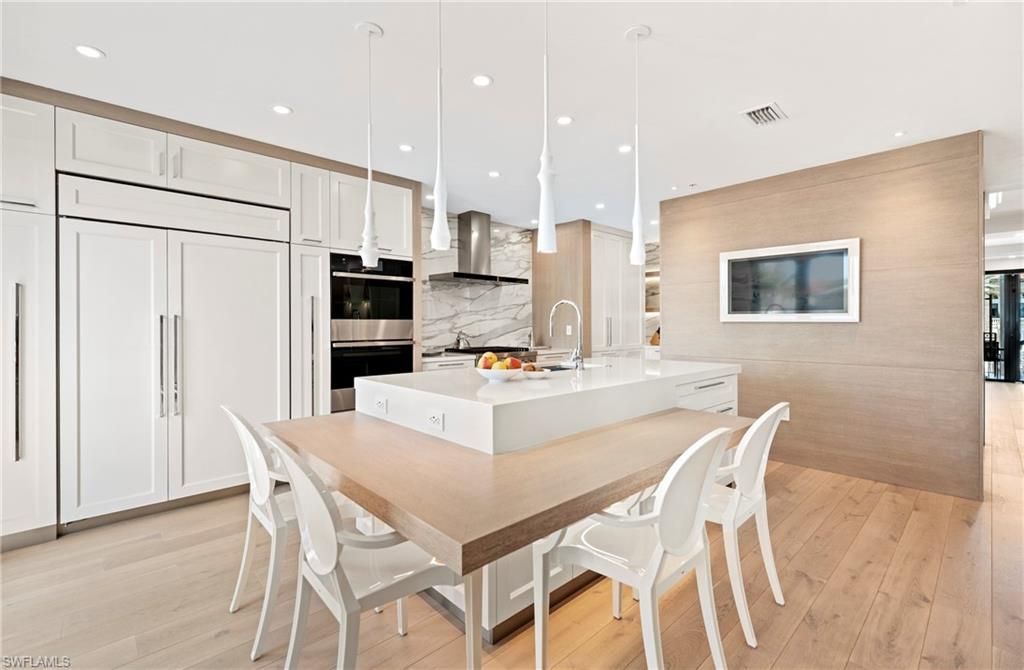 1530 5th Ave S, Unit C210, Naples, FL 34102 Photo