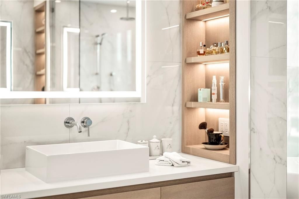 1530 5th Ave S, Unit C210, Naples, FL 34102 Photo