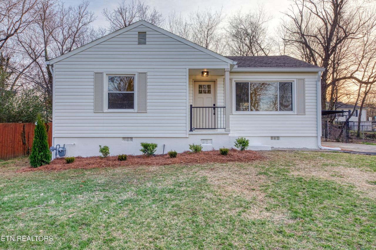 503 Elmira Lane, Maryville, TN 37804 Main Photo