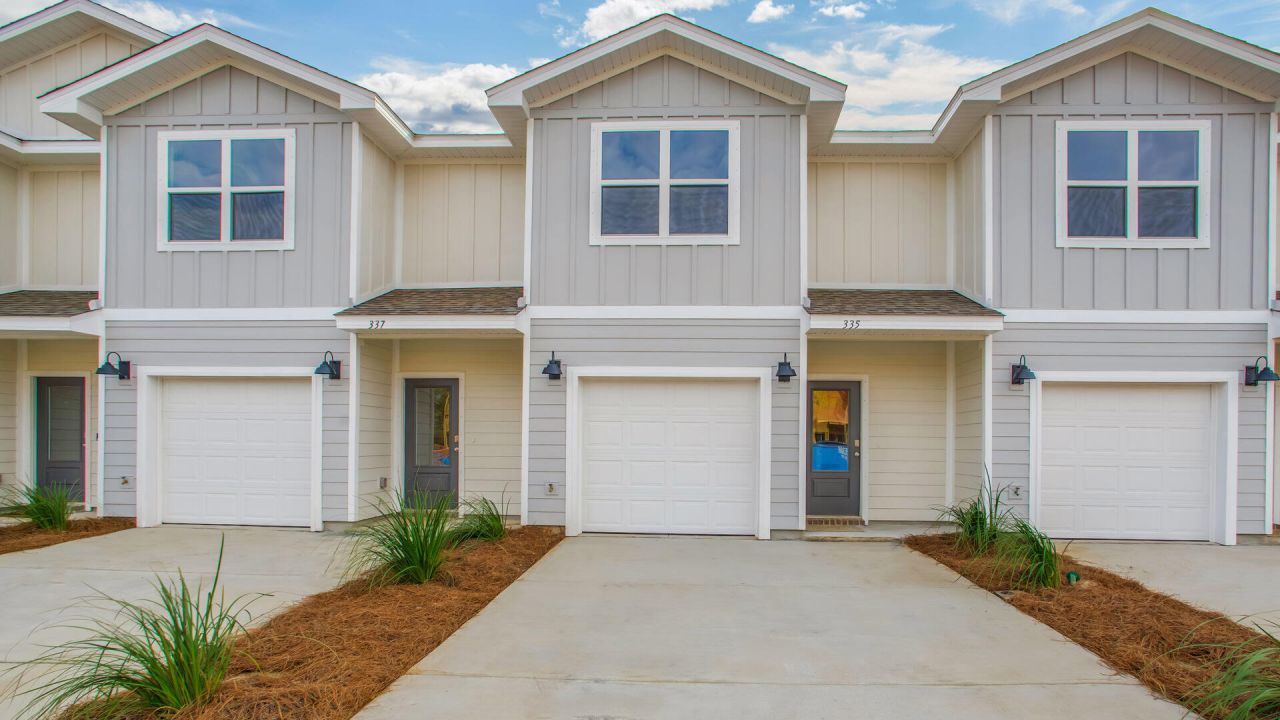 322 Callie Drive, Crestview, FL 32536 Main Photo