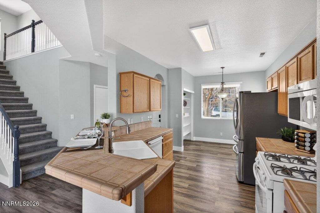 2433 Crestone Drive, Reno, NV 89523 Photo