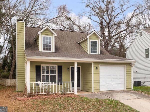 1055 Autumn Crest Court, Stone Mountain, GA 30083