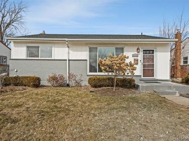 27707 Goldin Drive, Madison Heights, MI 48071