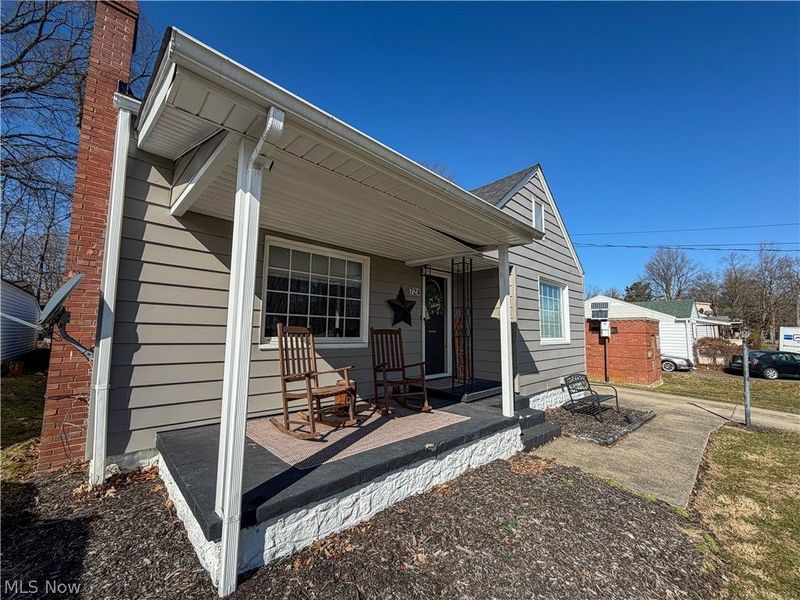 724 S Belle Vista Avenue, Youngstown, OH 44509 Photo 2