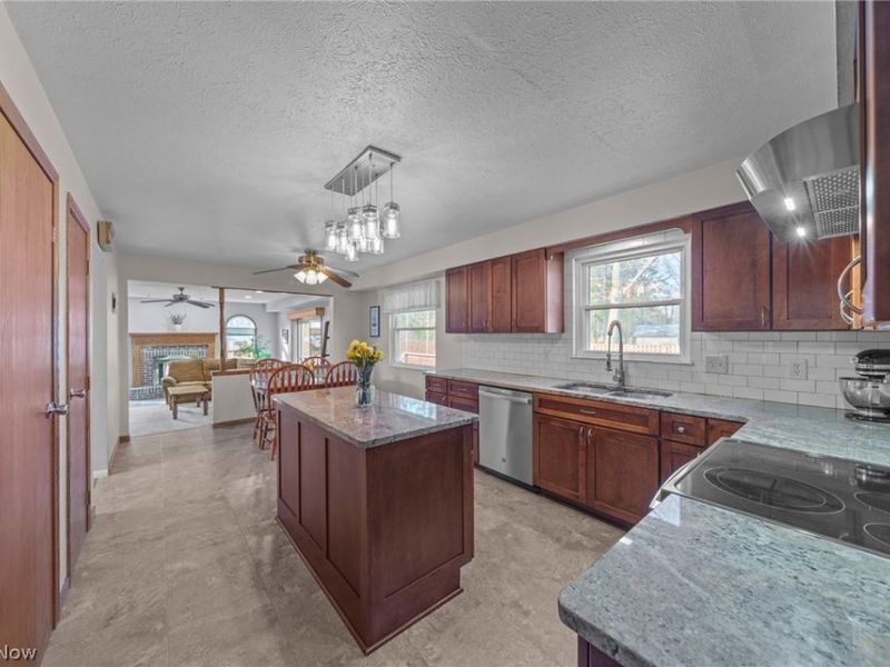 25684 Hidden Acres Drive, Westlake, OH 44145 Photo 19