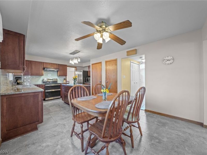 25684 Hidden Acres Drive, Westlake, OH 44145 Photo 25