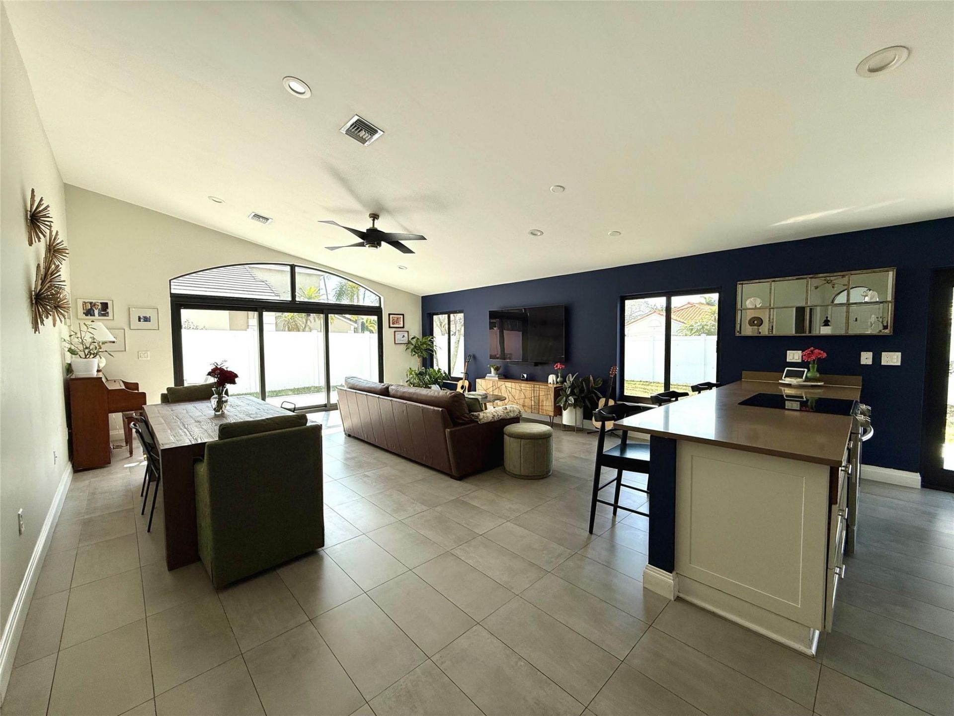 18174 NW 21st Street, Pembroke Pines, FL 33029 Photo