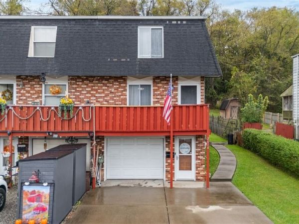 2614 Meadow St, Natrona Heights, PA 15065