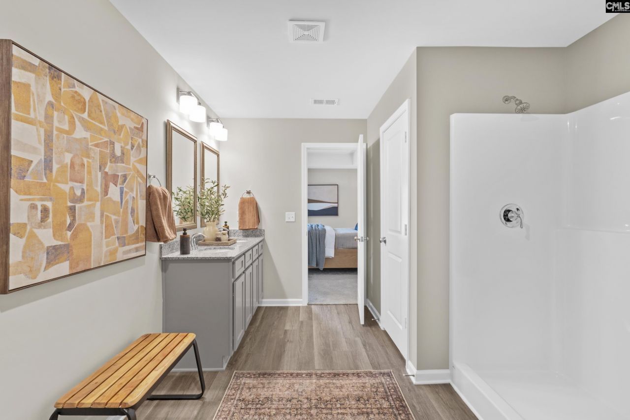 2318 Damascus Way Photo 17